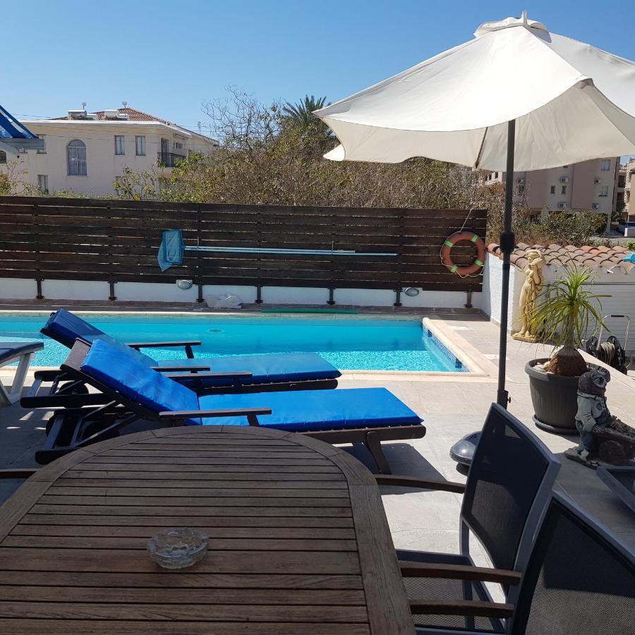 Peaceful Townhouse With Private Pool Near The Sea Apartment Paphos Exterior foto