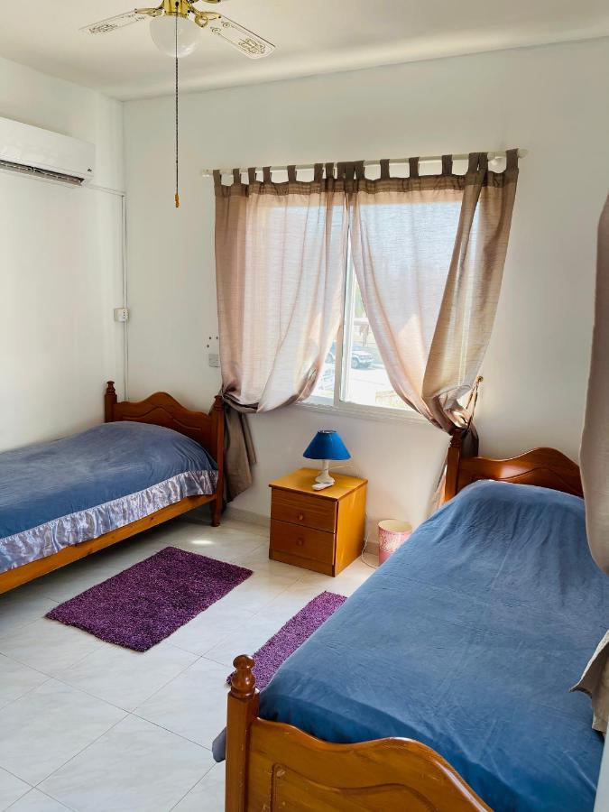 Peaceful Townhouse With Private Pool Near The Sea Apartment Paphos Exterior foto
