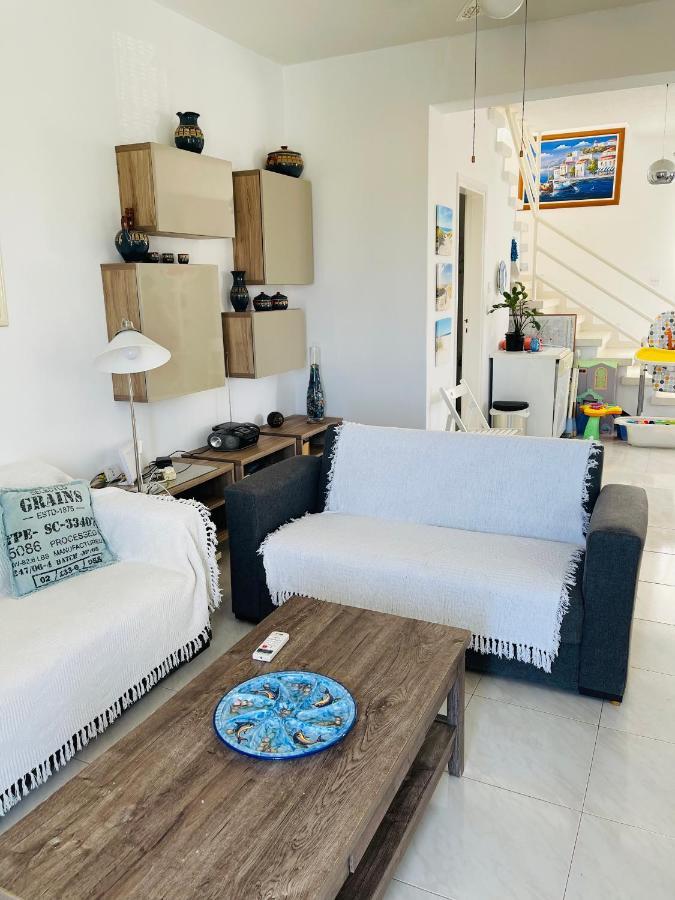 Peaceful Townhouse With Private Pool Near The Sea Apartment Paphos Exterior foto